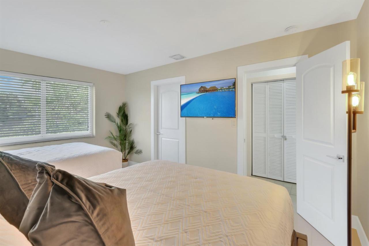 Bright Pompano Beach With Pool Access エクステリア 写真